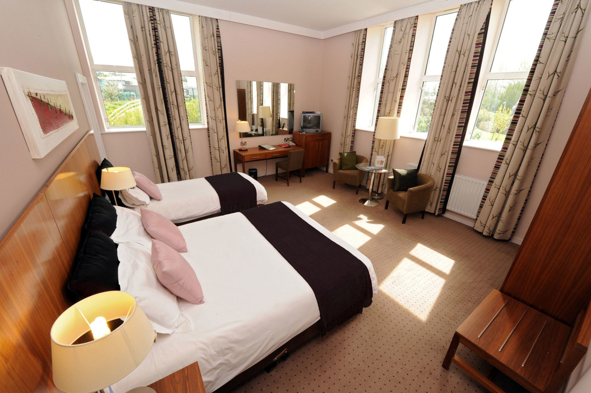 Clayton Hotel & Leisure Club Sligo Bagian luar foto